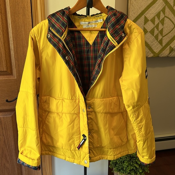 Tommy Hilfiger Yellow Zipper and Snap Jacket with Hood - Picture 2 of 12
